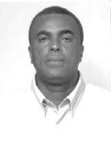 Roberto Leão
