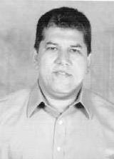 Dr. Cairo Louzada