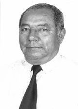 Dr Carlos Adilson