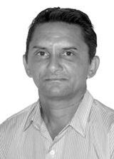 Carlos Araújo