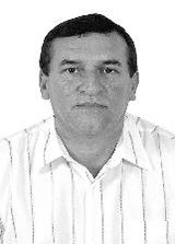 Dr. Macedo