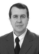 Miguel Curry