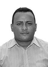 Professor Flavio Louzeiro