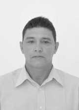 Carlinhos da Meia Quadra