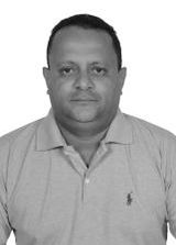 Valdeci Professor