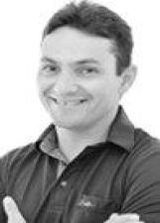 Elton Moreira