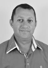 Irmão Táta