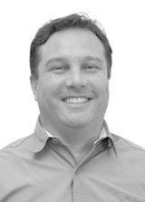 Dr. Frederico Penna