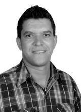 Emerson Roberto