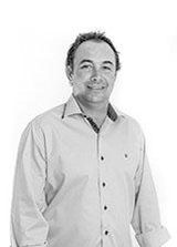 Luis César