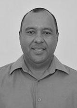 Adalton Carlos
