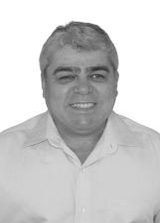 Dr. Reginaldo