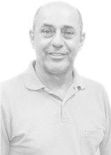 Professor Anderson Mourão