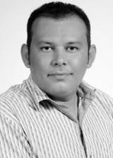 Adriano Salomão