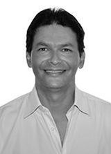 Paulo Quadros