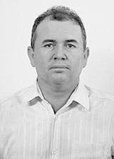 Luis Neto