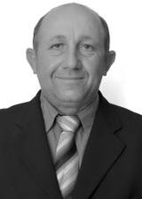 Dede Lavandeira