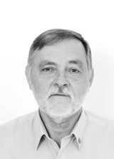 Professor Holdi