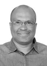 Professor Muniz