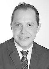 Dr. Wueliton