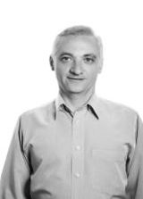 Professor Marcos Glaza