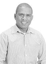 Professor Adenilson