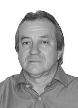 Professor Vidal