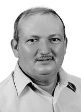 Carlos Avelino