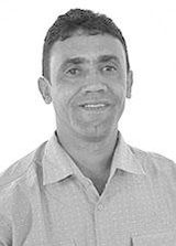 Professor Valdeci