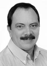 Dr. Alvaro Cabral