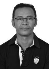 Professor Adailton Pereira
