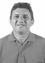 Manaces Professor