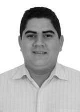 Thiaguinho Lins