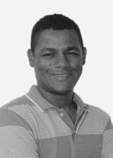Léo da Carlinda