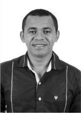 Professor Nivaldo