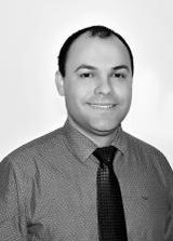 Dr Alex Medeiros