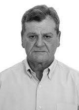 Carlinhos Sari
