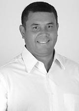 Bombeiro Olavo Lemos