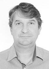 Professor Sandro