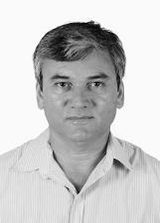 Professor Sinval
