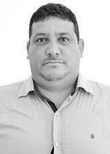 Prof. Cezar