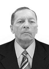 Dr.. Macário