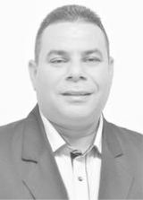 Douglas Quirino