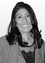 Lucia Poiares