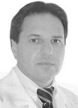 Dr. Ronaldo Moschini