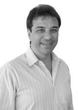 Dr. Marcos