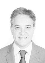 Carlinhos Almeida