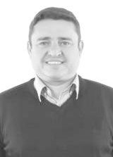 Adriano Martins