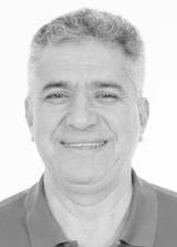 Dr. Valter Suman