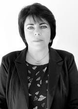 Elaine Dias